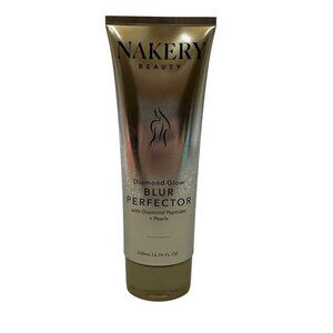 Nakery Beauty Diamond Glow Blur Perfector 200ml With Diamond Peptides & Pearls